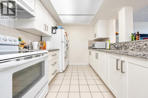 1505 6595 Willingdon Avenue, Burnaby, BC V5H4E5 Photo 2