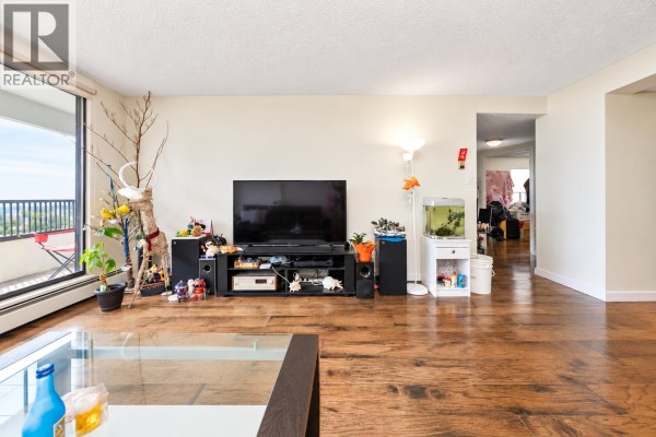 1505 6595 Willingdon Avenue, Burnaby, BC V5H4E5 Photo 5