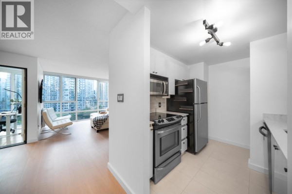 1505 930 Cambie Street, Vancouver, BC V6B5X6 Photo 2