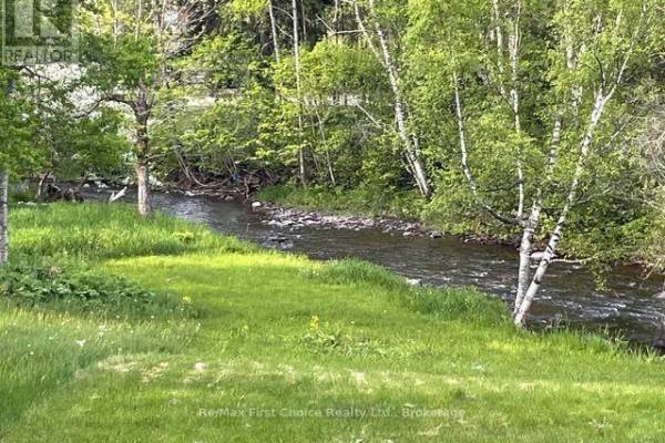 1505 John Street Road S, Thunder Bay, ON P7G1J1 Photo 2