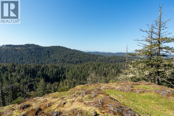 1505 Nighthawk Lane, Sooke, BC, photo 2