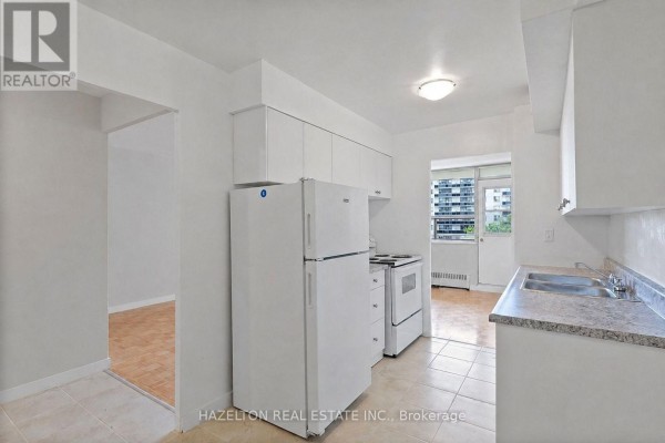 Dining room - 1506 - 126 Bellamy Road, Toronto, ON M1J2L1 Photo 3