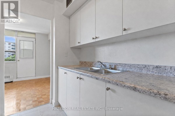 1506 - 126 Bellamy Road, Toronto, ON M1J2L1 Photo 5
