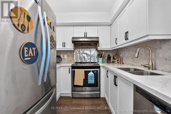 1506 - 23 Lorraine Drive, Toronto, ON M2N6Z6 Photo 5