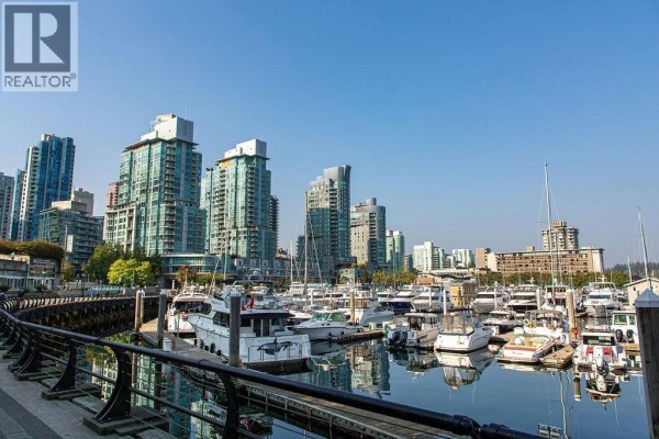 1506 1238 Melville Street, Vancouver, BC V6E4N2 Photo 3