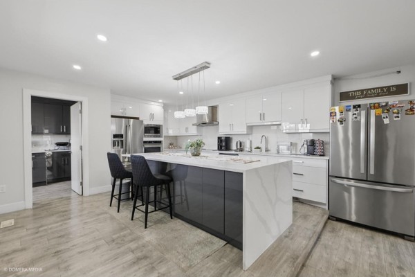 15063 84th Avenue, Surrey, BC V3S2M8 Photo 4