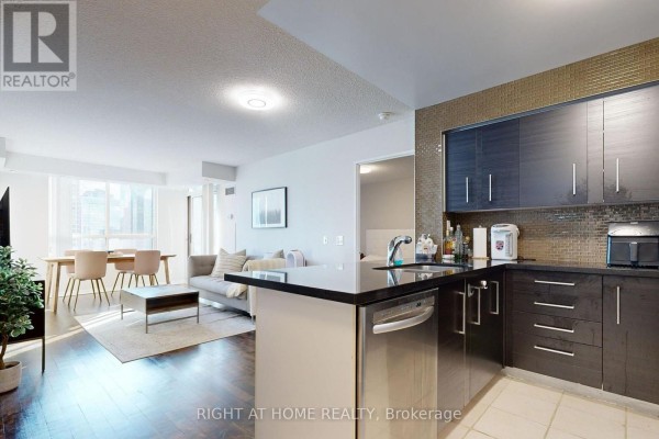 Dining room - 1507 - 18 Parkview Avenue, Toronto, ON M2N7H7 Photo 2