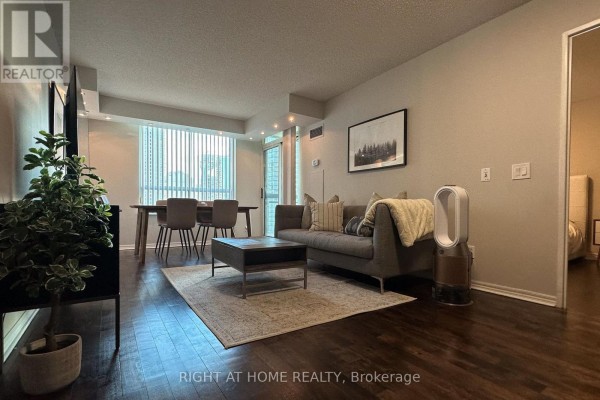 Kitchen - 1507 - 18 Parkview Avenue, Toronto, ON M2N7H7 Photo 3