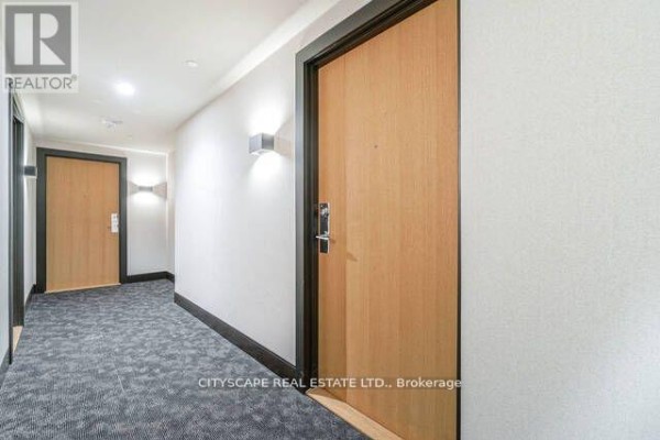 1507 - 2520 Eglinton Avenue W, Mississauga, ON, photo 2
