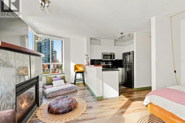 1507 1003 Pacific Street, Vancouver, BC V6E4P2 Photo 5