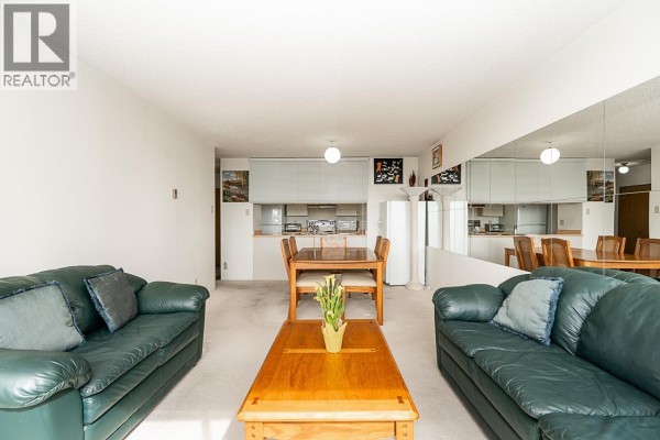1507 9521 Cardston, Burnaby, BC V3N4R8 Photo 4