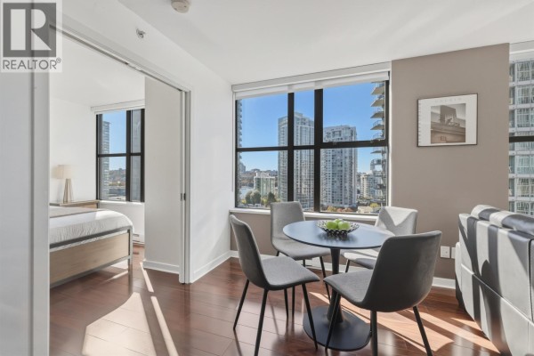 1507 989 Beatty Street, Vancouver, BC V6Z3C2 Photo 3