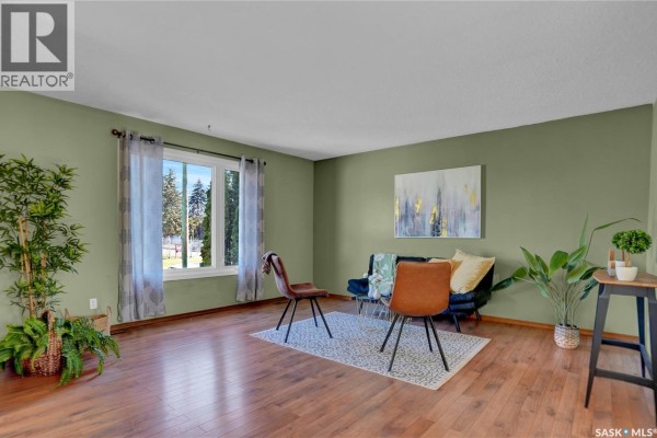 4pc Ensuite bath - 1507 Caribou Street W, Moose Jaw, SK S6H7N5 Photo 5