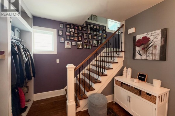 1508 Gladstone Avenue, Windsor, ON, photo 2