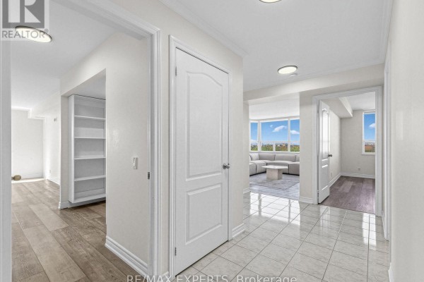 Primary Bedroom - 1509 - 265 Ridley Boulevard, Toronto, ON M5M4W8 Photo 4