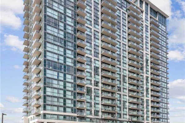 1509 - 349 Rathburn Road, Mississauga, ON, photo 2