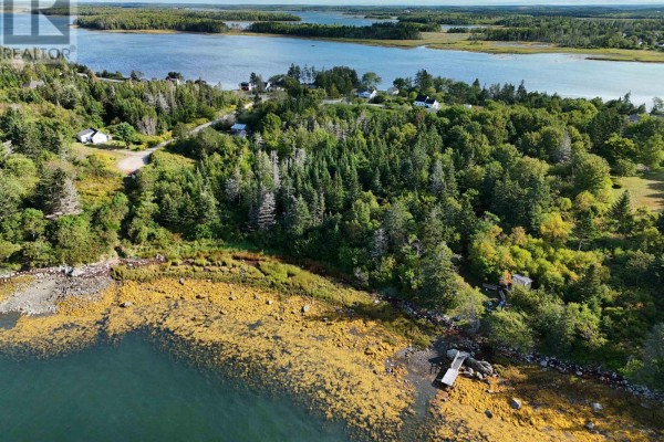 1509 Highway 308, Surettes Island, NS B0W3M0 Photo 3