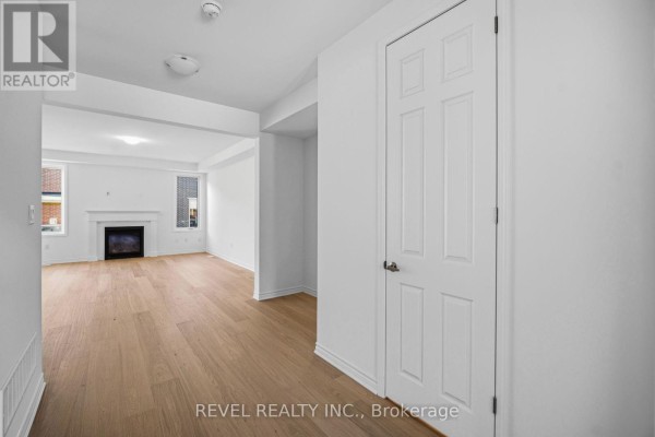 Dining room - 1509 Zilio Terrace, Milton, ON L9E2H8 Photo 2