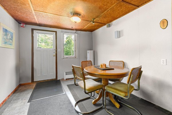 Dinette - 150c Ch. Du Lac-thorne, Clarendon, QC J0X2A0 Photo 4