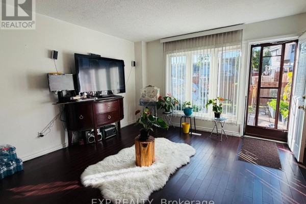 Bedroom 2 - 151 - 475 Bramalea Road, Brampton, ON L6T2X3 Photo 5