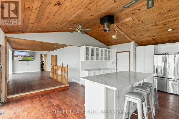 Primary Bedroom - 151 Beehive Drive, Kawartha Lakes, ON K0M1G0 Photo 3