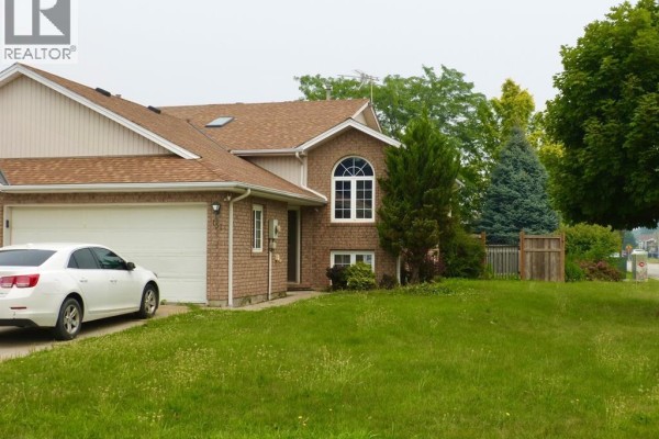 3pc Bathroom - 151 Christina Crescent, Leamington, ON N8H5L8 Photo 2
