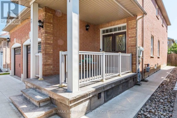 Recreational, Games room - 151 Fairhill Avenue, Brampton, ON L7A2J4 Photo 4