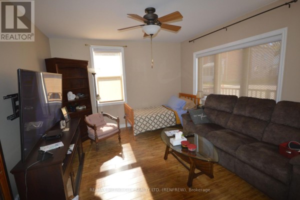 Bedroom - 151 June Street, Renfrew, ON K7V2K2 Photo 3