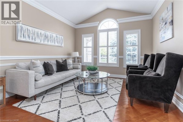 4pc Bathroom - 151 Moore Crescent, Ancaster, ON L9G4Z9 Photo 5