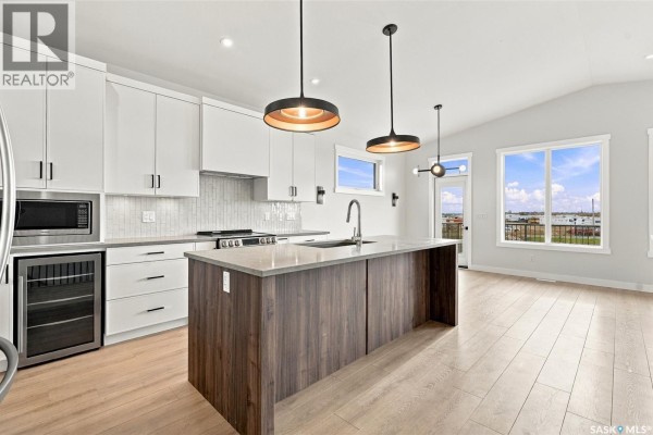 5pc Ensuite bath - 151 Nazarali Way, Saskatoon, SK S7V1P6 Photo 5