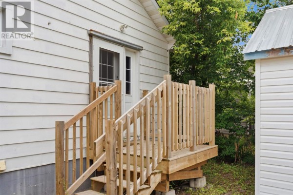 151 Prentice Ave, Sault Ste  Marie, ON, photo 3