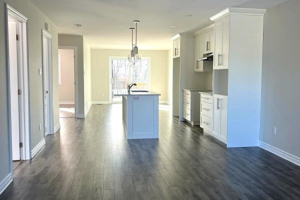 151 Woodland Drive, Cornwall, ON K6H0J9 Photo 3