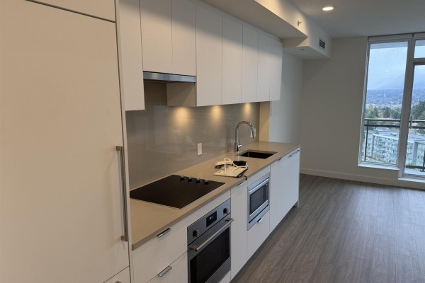 1510 13675 107a Avenue, Surrey, BC, photo 2