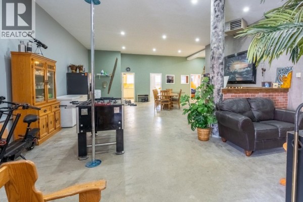 1510 Cook Street, Creston, BC V0B1G0 Photo 4