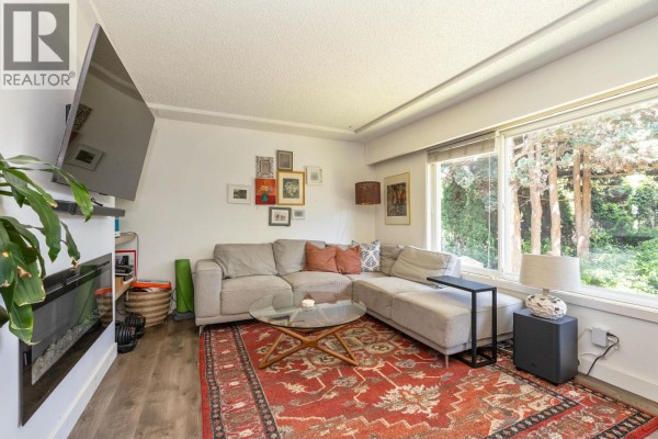 1510 Kent Avenue, Port Coquitlam, BC V3B0E9 Photo 4