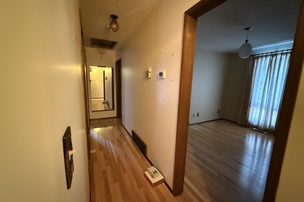 15105 92 St Nw, Edmonton, AB T5E3S6 Photo 4