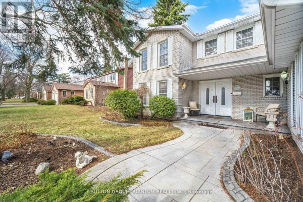 Great room - 1511 Ifield Road, Mississauga, ON L5H3V8 Photo 2
