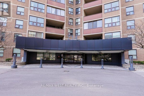1512 - 234 Albion Road, Toronto, ON M9W6A5 Photo 2