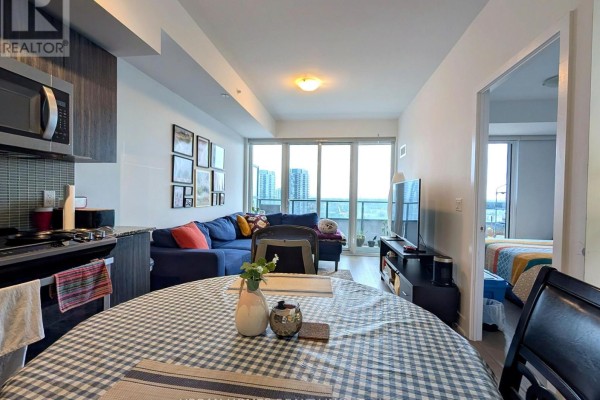 1512 - 30 Shore Breeze Drive, Toronto, ON M8V0J1 Photo 3
