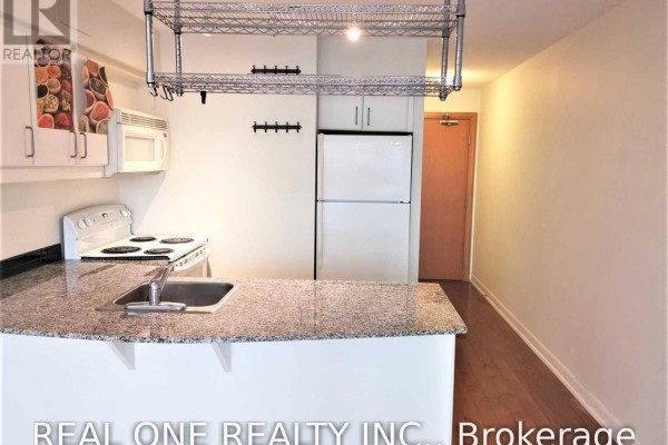 1512 - 33 Sheppard Avenue E, Toronto, ON, photo 3