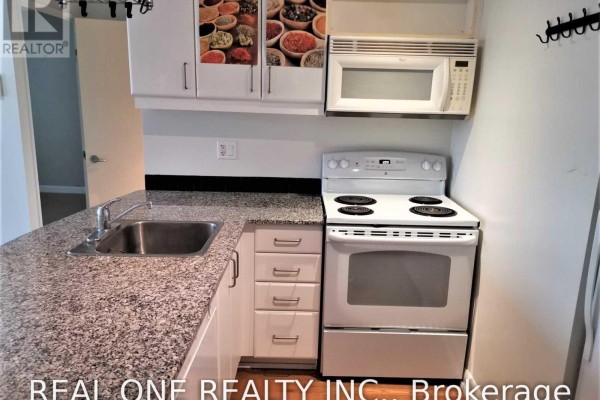 Primary Bedroom - 1512 - 33 Sheppard Avenue E, Toronto, ON M2N7K1 Photo 4