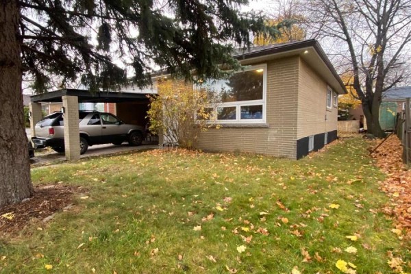 1514 Danforth Road, Toronto, ON M1J1H8 Photo 2