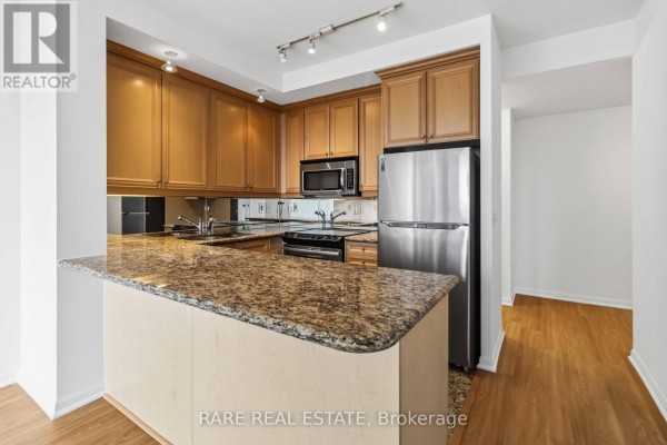 1515 - 628 Fleet Street, Toronto, ON M5V1A8 Photo 4