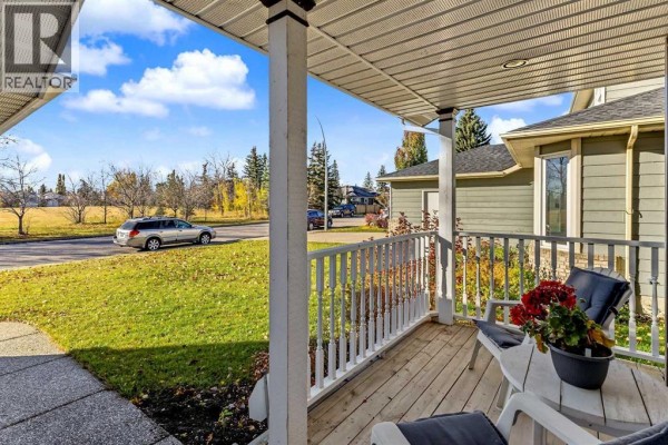Breakfast - 1515 Sunvista Way Se, Calgary, AB T2X3G3 Photo 2