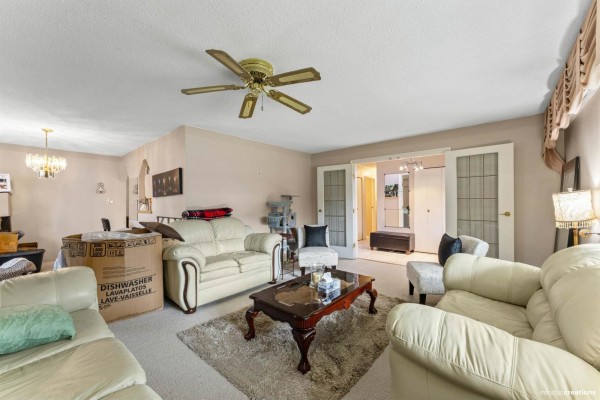 15156 93 Avenue, Surrey, BC V3R7C7 Photo 5