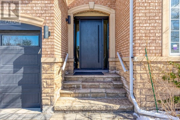1516 Pinery Crescent, Oakville, ON, photo 2