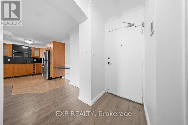 1517 - 2000 Jasmine Crescent, Ottawa, ON K1J8K4 Photo 5