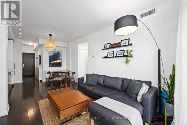 1518 - 460 Adelaide Street E, Toronto, ON M5A0E7 Photo 5