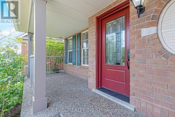 Kitchen - 1518 Croft Avenue N, Milton, ON L9T5K6 Photo 4
