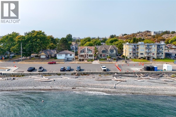 1518 Dallas Rd, Victoria, BC, photo 2